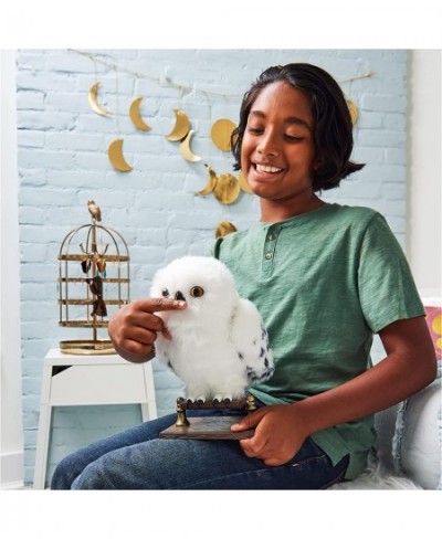 Harry Potter Enchanting Hedwig Interactive Owl with Over 15 Sounds and Movements and Hogwarts Envelope Kids Toys for Ages 5 a...