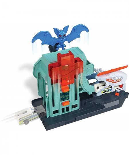 Creature Attack Playsets Bat Hospital Multi (GJK90) $55.24 - Toy Vehicle Playsets