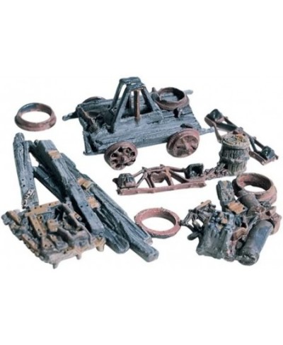 HO Scale Scenic Details Trackside Junk $31.41 - Toy Vehicle Playsets