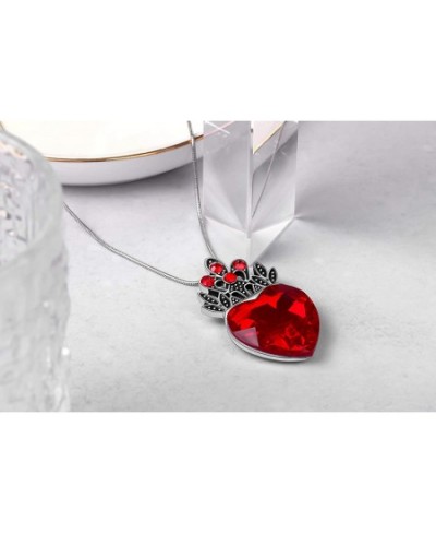 Evie Red Heart Necklace Descendants Princess Costume Queen of Hearts Fan Jewelry for Girls Teens Halloween Parties $17.50 - K...