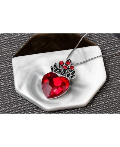 Evie Red Heart Necklace Descendants Princess Costume Queen of Hearts Fan Jewelry for Girls Teens Halloween Parties $17.50 - K...